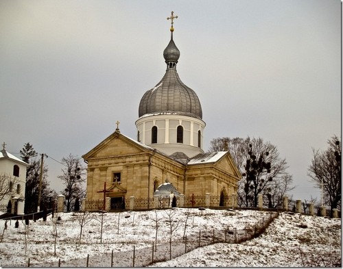 Чесники, Михайлівська церква