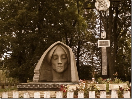 Щуровичі, меморіал воїнам УПА