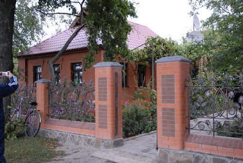 дом Ющенко, дім Ющенка