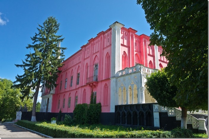 Палац Вітославських у Чернятині